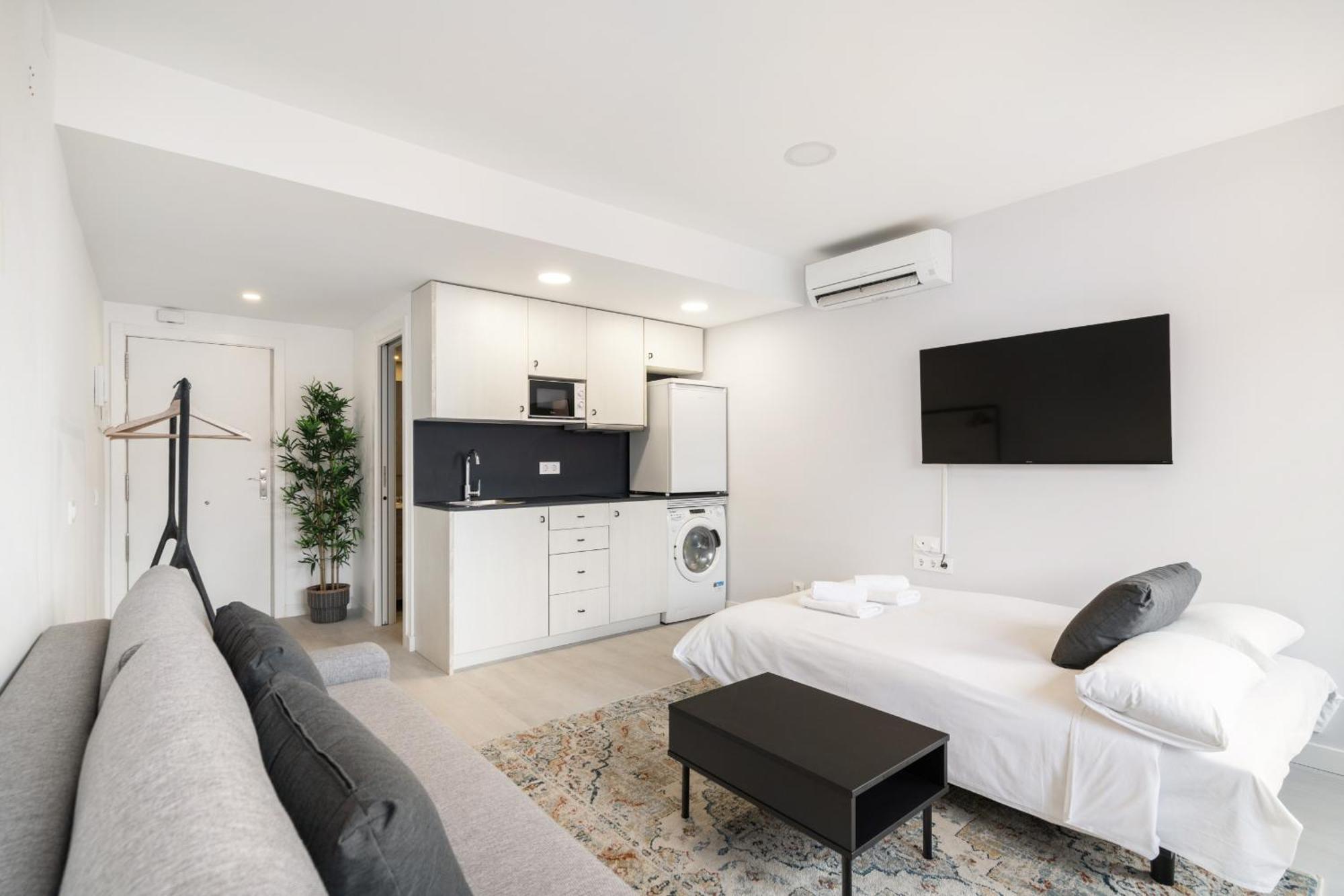 Madrid Riverside Studios Con Parking Incluido Alquiler Temporal Zewnętrze zdjęcie