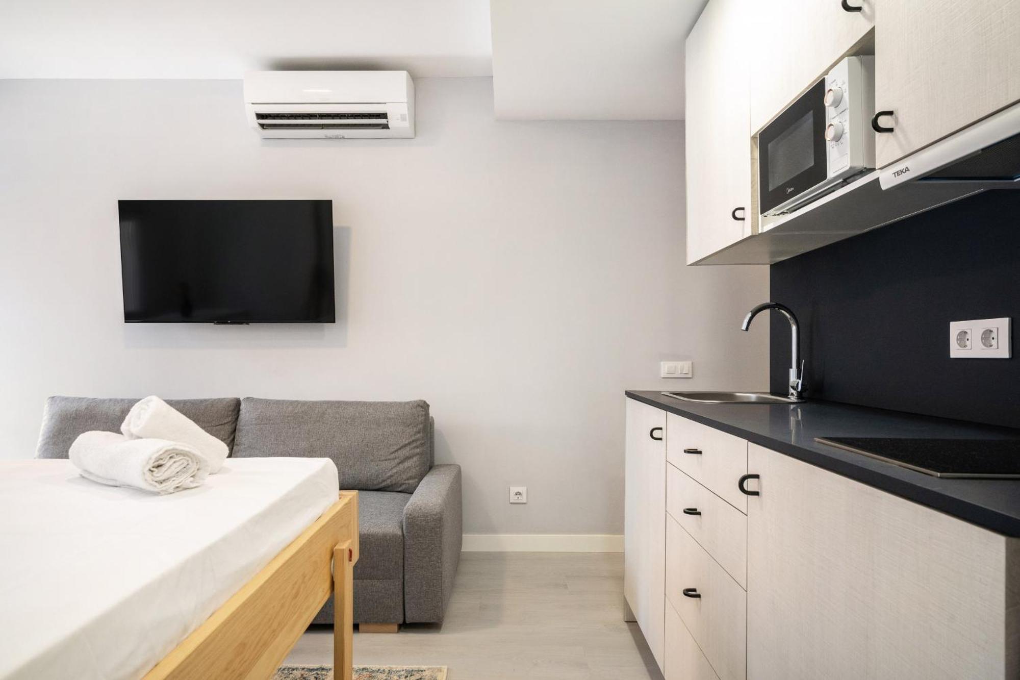 Madrid Riverside Studios Con Parking Incluido Alquiler Temporal Zewnętrze zdjęcie